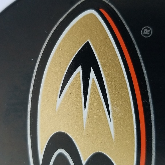 Dux In Tux Ducks Hokey Puck Exclusive of Fundraising Events - Picture 4 of 9